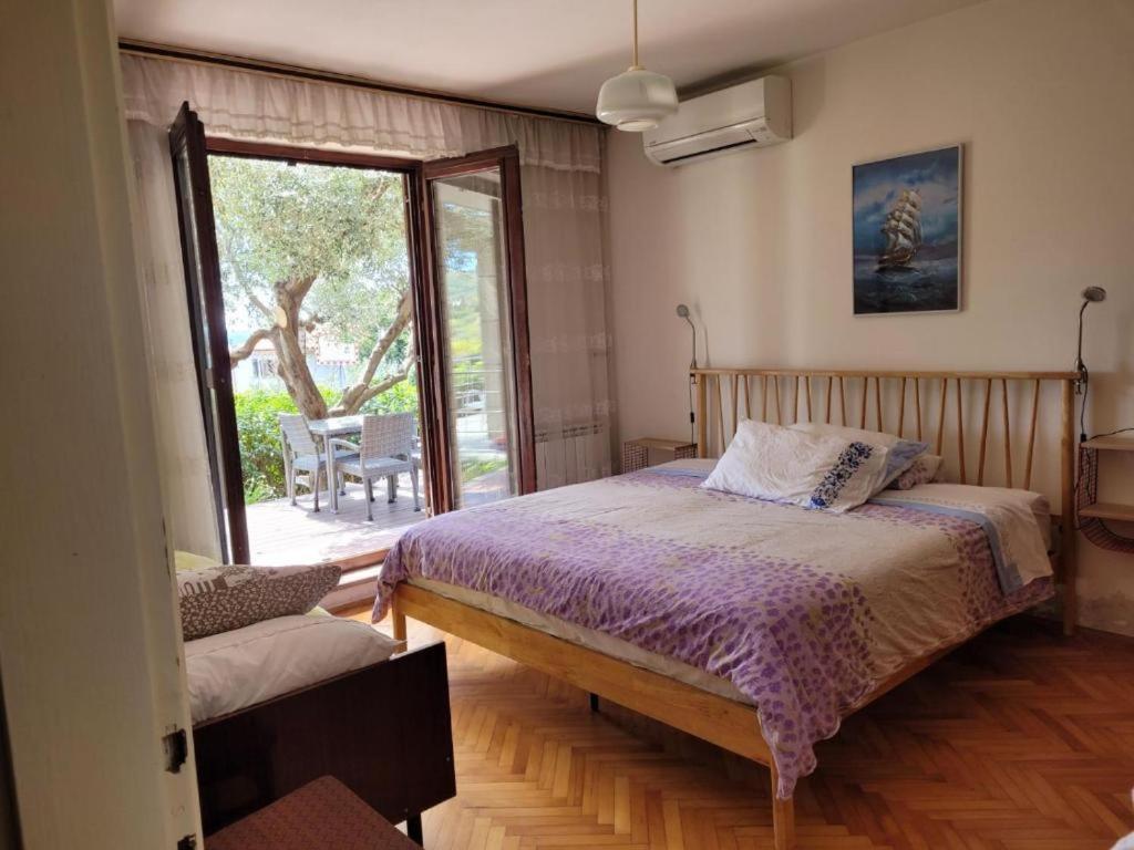 Izabela Apartment Порторож Экстерьер фото